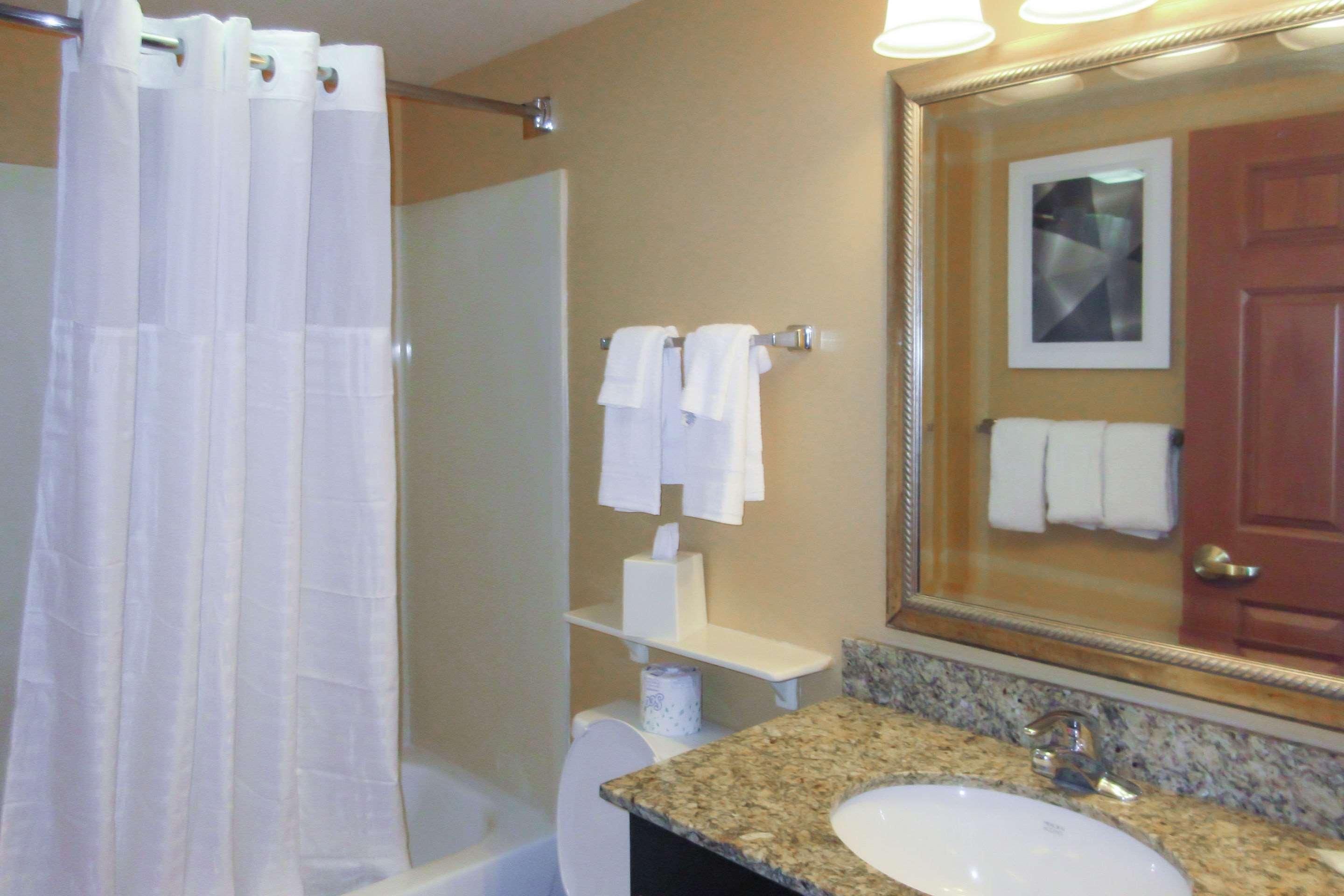 Suburban Extended Stay Hotel Greenville Haywood Mall Ngoại thất bức ảnh